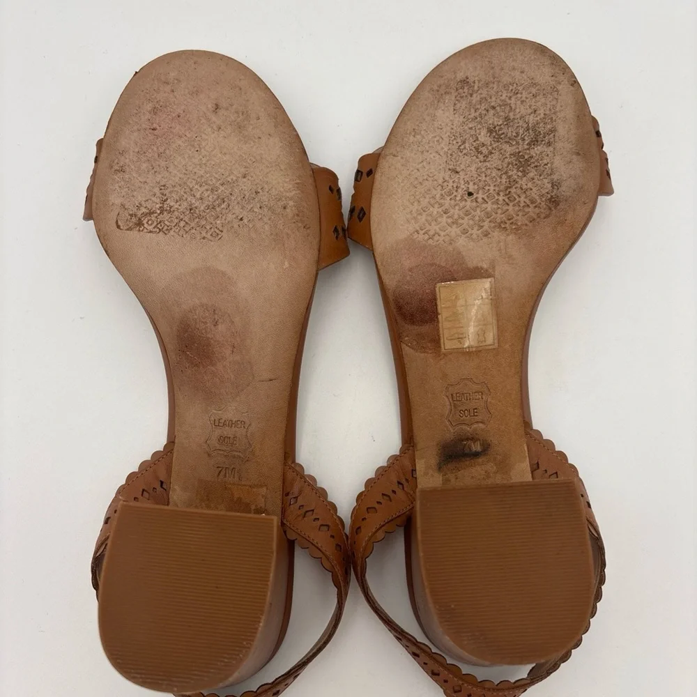 Tory Burch‎ Tan Heels with Floral Accents